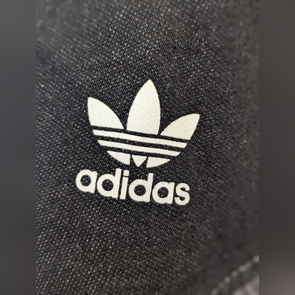 Adidas Men's unisex Black and Gray denim look jacket, XL - Picture 6 of 10